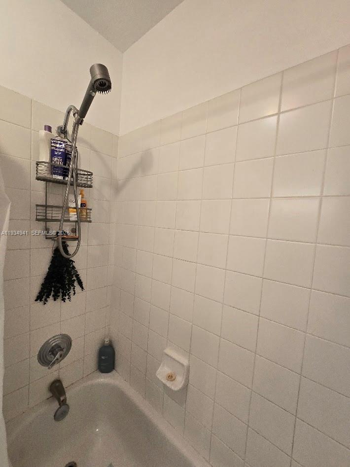 VENTURA AT MALIBU BAY - Residential