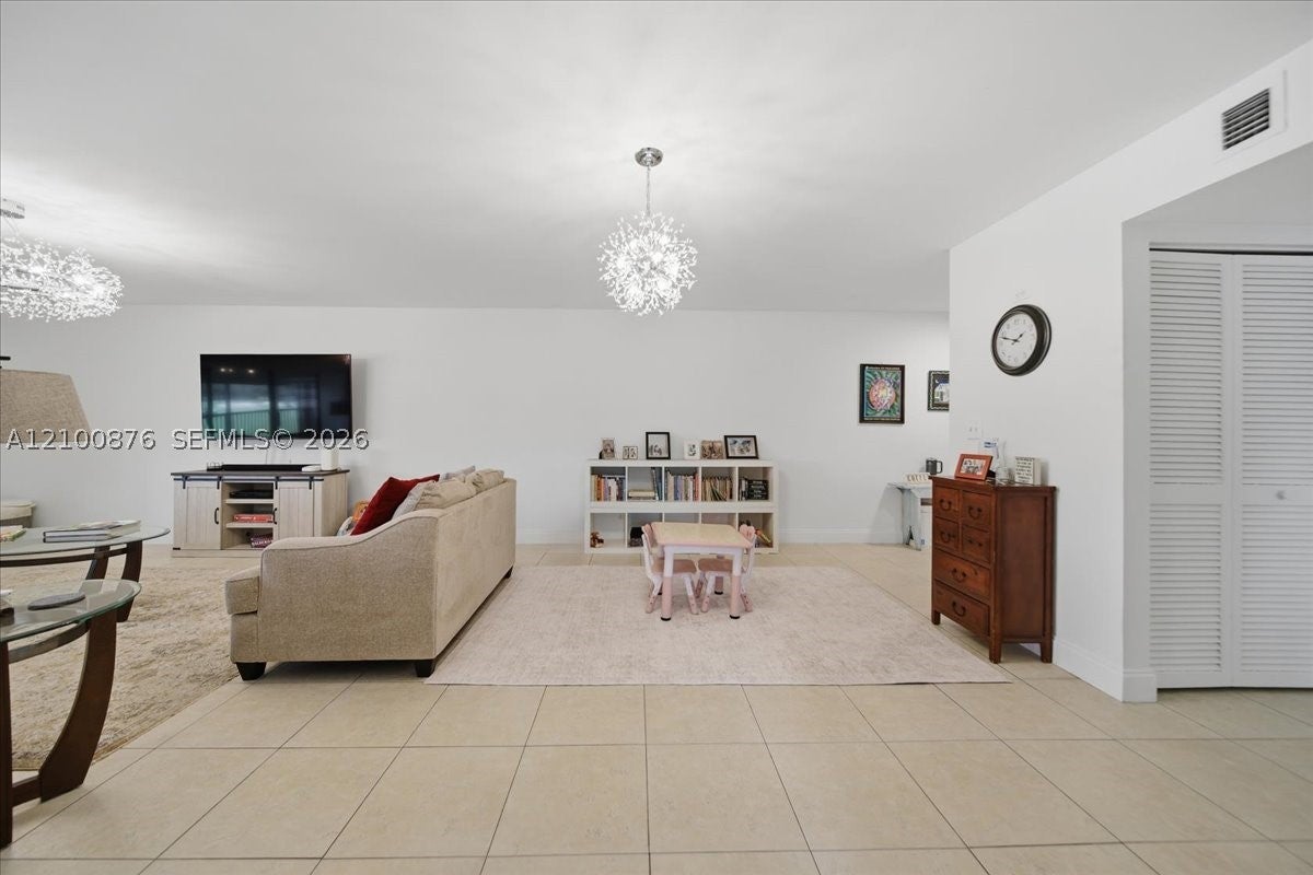 401 NW 127th Ave 7