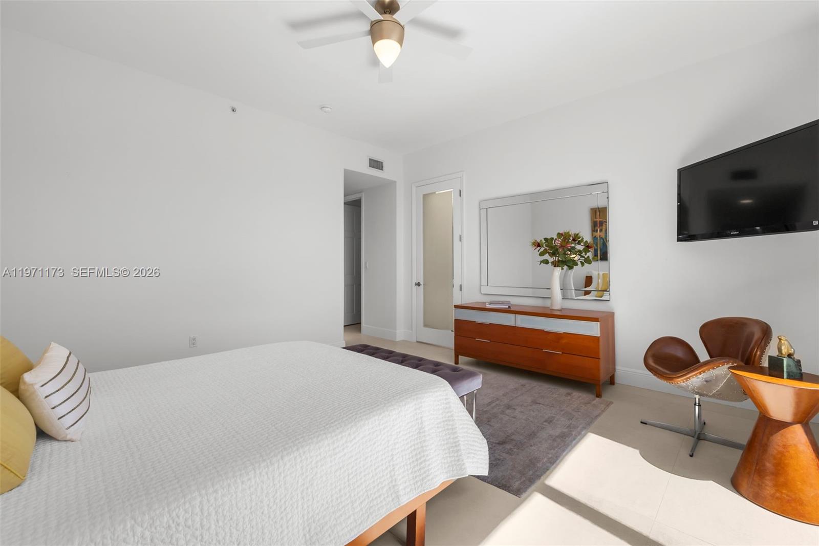 GABLES ON THE GREEN CONDO - Residential