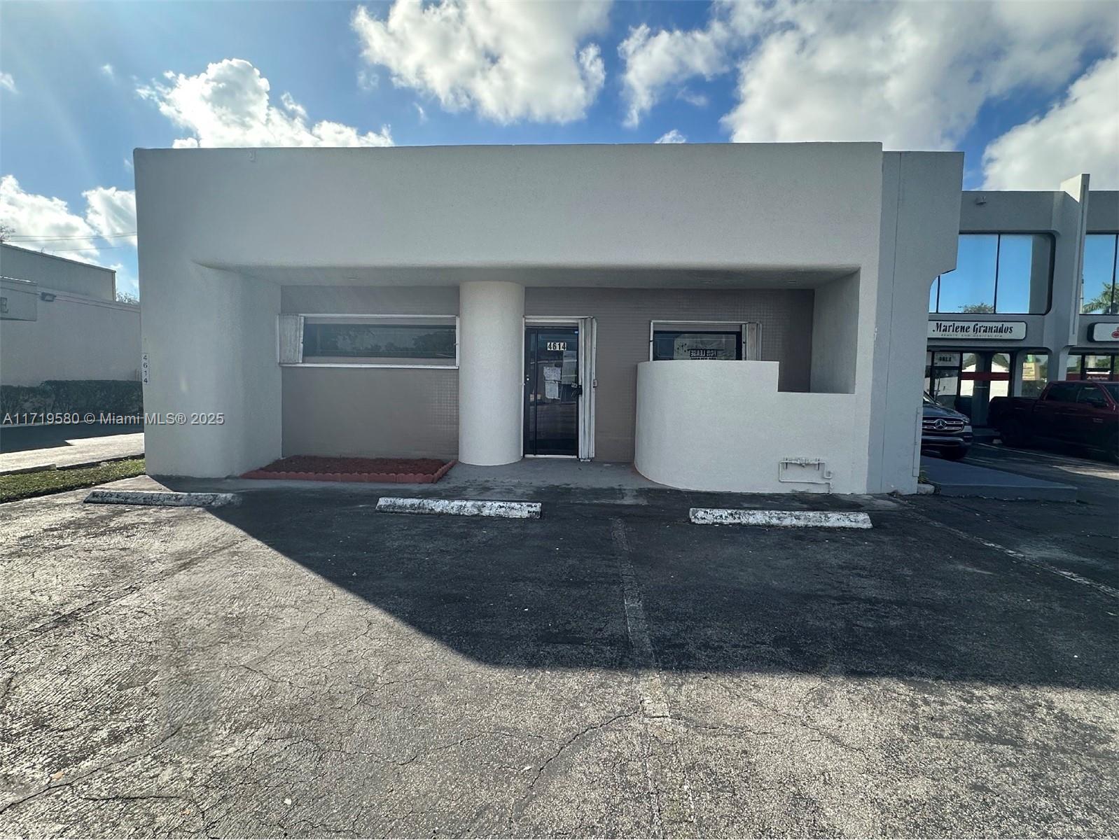 A prime opportunity in the heart of Hollywood Boulevard! This Retail/Office Building boasts an A+ location, offering 2,030 SF on a 4,500 square foot lot. This property ensures excellent visibility and signage, drawing attention from the bustling foot traffic of over 38,000 cars daily. With features including four exam rooms with sinks, private offices, a reception desk with a spacious waiting area, and a layout tailor-made for a medical office, real estate agency, insurance firm, or law practice, this space promises to elevate your business to new heights. Take advantage of this unparalleled opportunity to establish your presence in one of the most coveted locations in Hollywood!