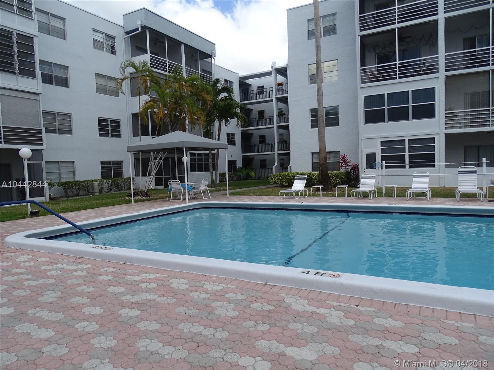 QUAIL RUN OF SUNRISE UNIT - Residential