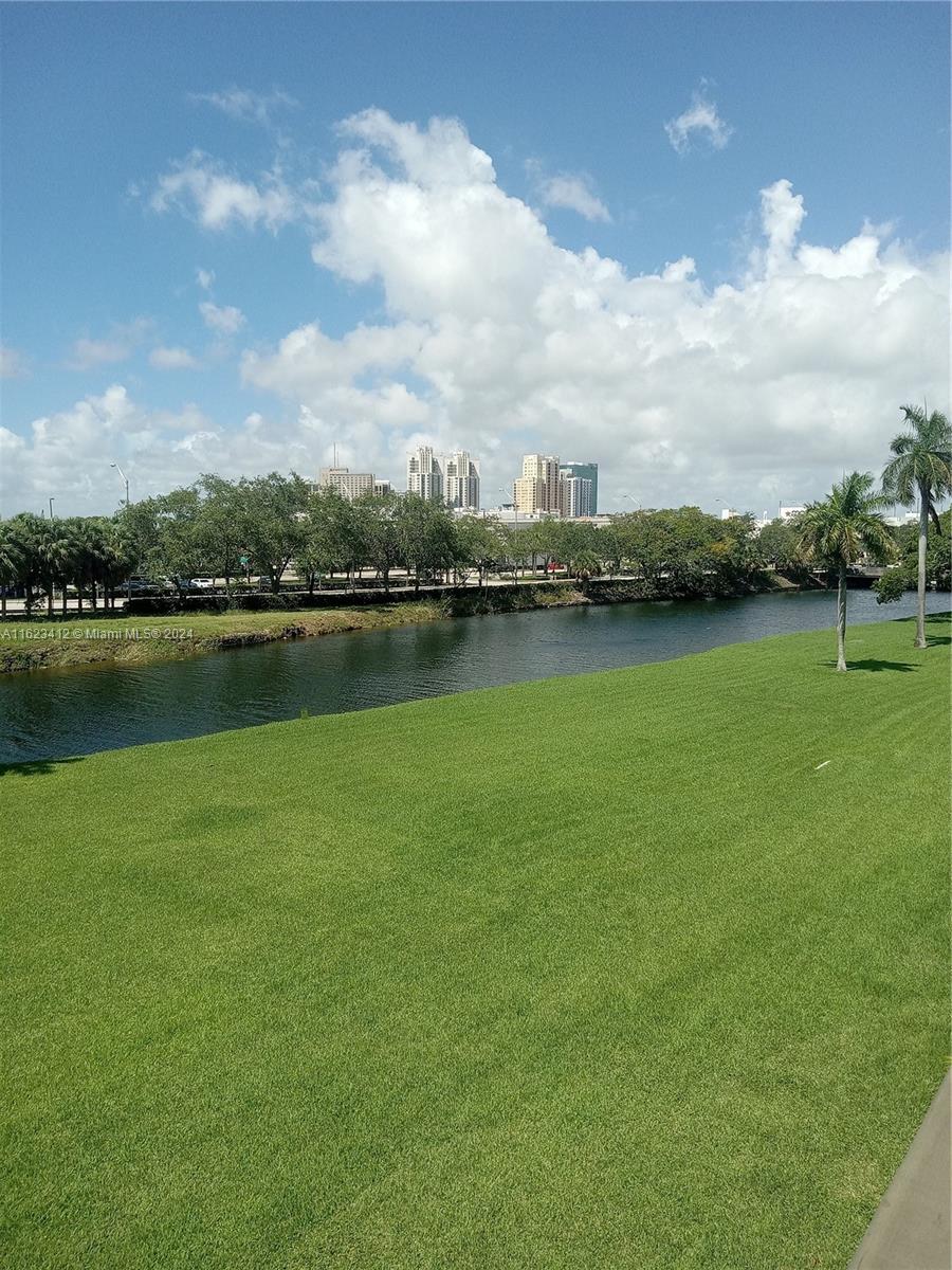 THE LEDGES CONDO - Residential Lease