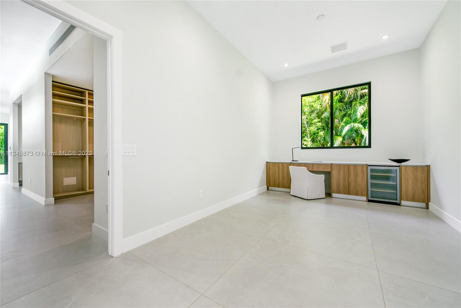 Killian Oaks - Residential