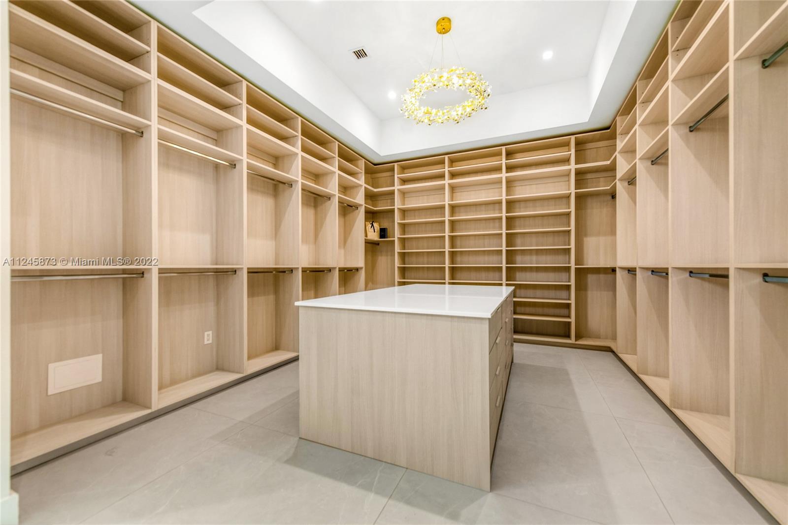 Killian Oaks - Residential