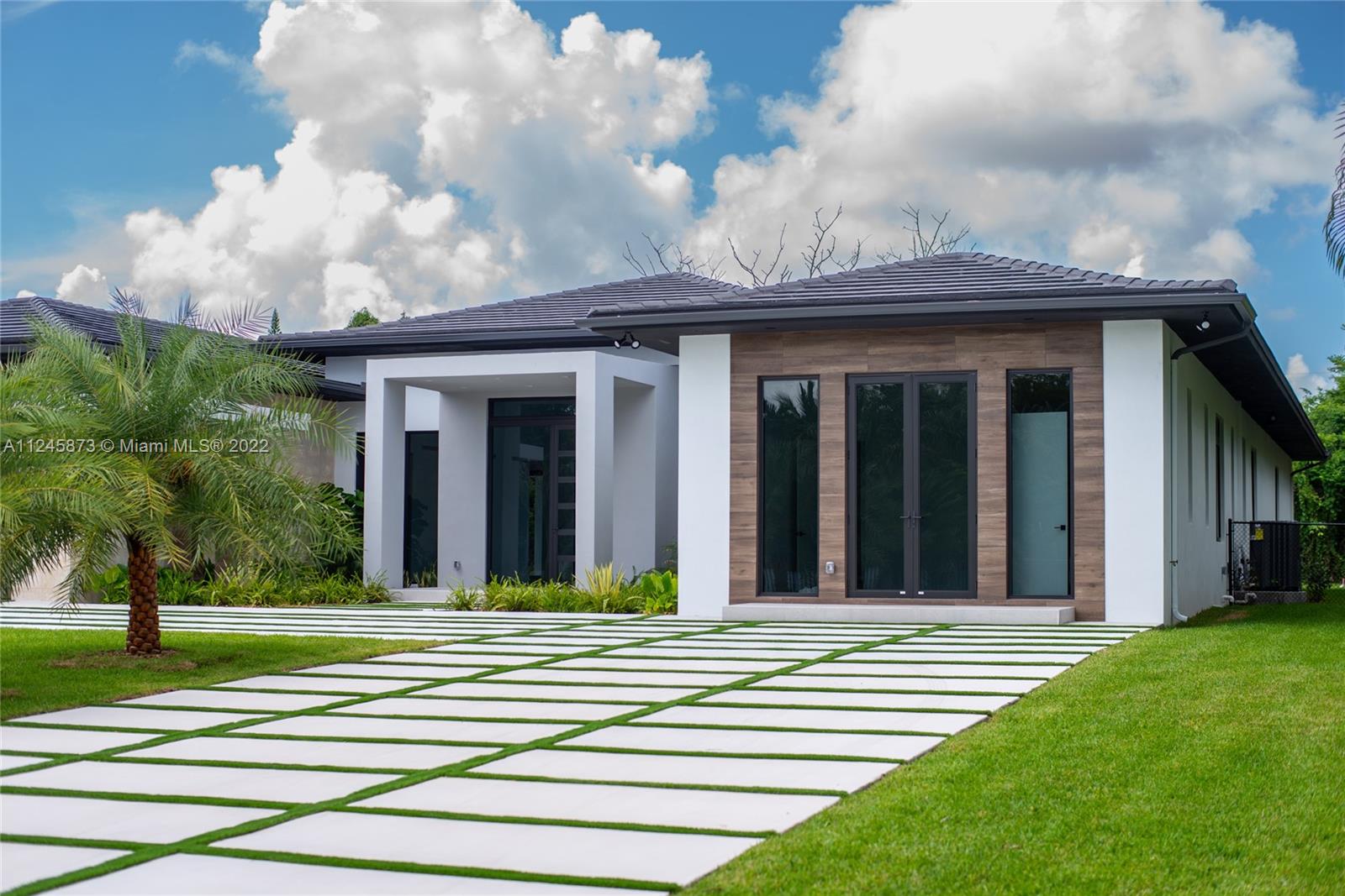 Killian Oaks - Residential