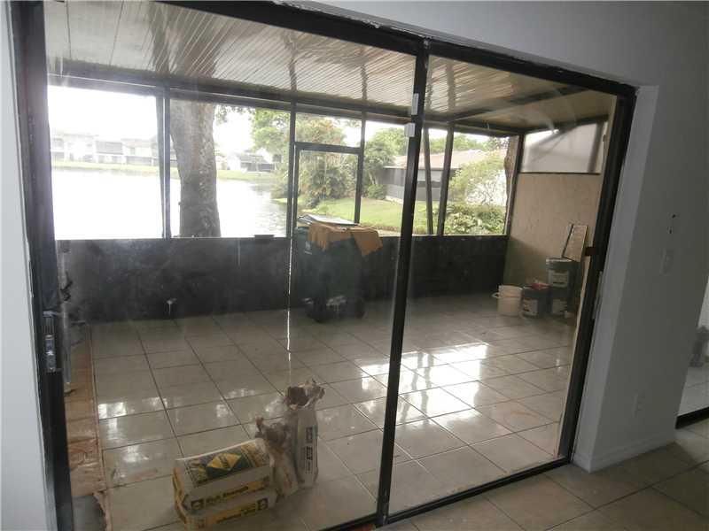 WOODSCAPE CONDO - Residential Lease