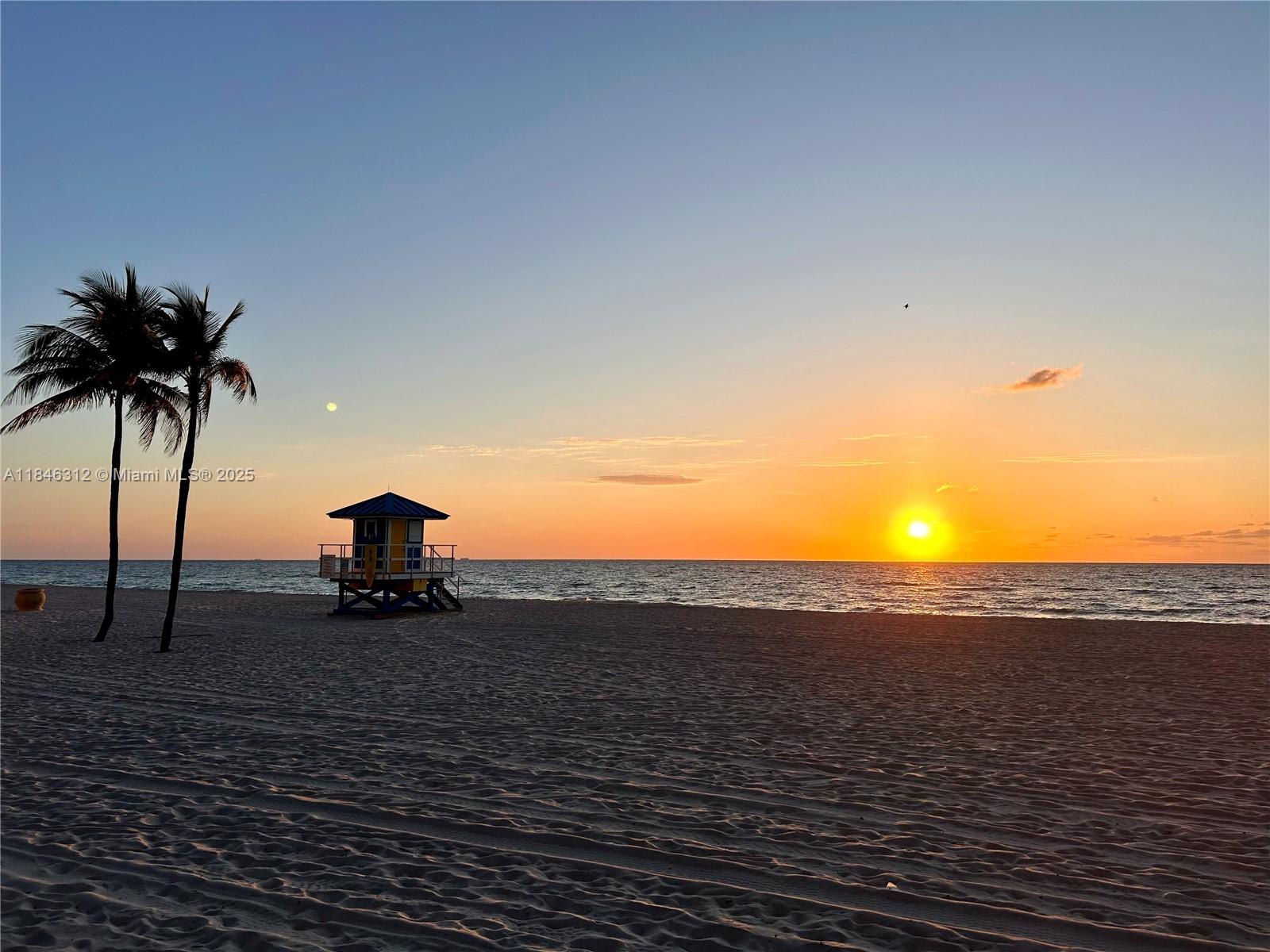 WATERWAY @ HOLLYWOOD - Residential Lease