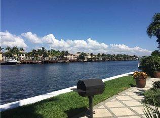 WATERWAY @ HOLLYWOOD - Residential Lease