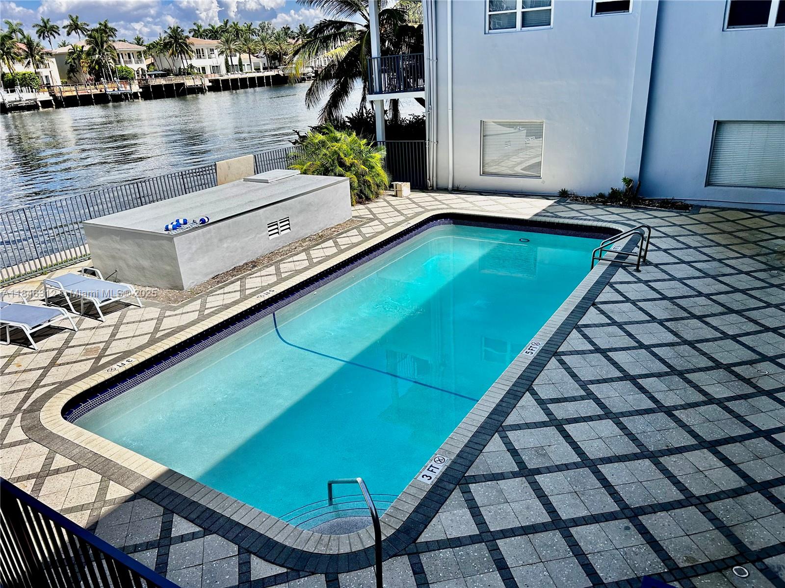 WATERWAY @ HOLLYWOOD - Residential Lease