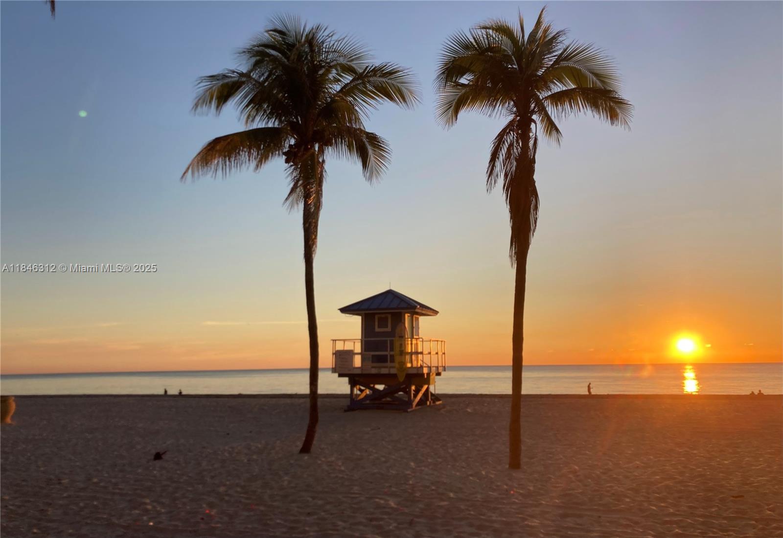 WATERWAY @ HOLLYWOOD - Residential Lease