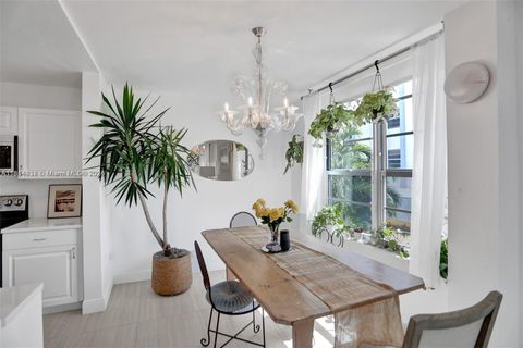 7735 Abbott Ave 2F Miami Beach FL 33141