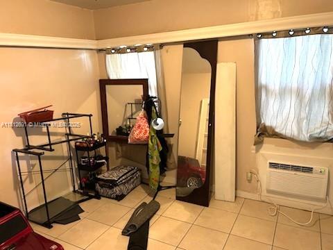 MIAMI HIGHLANDS SEC A - Residential Income