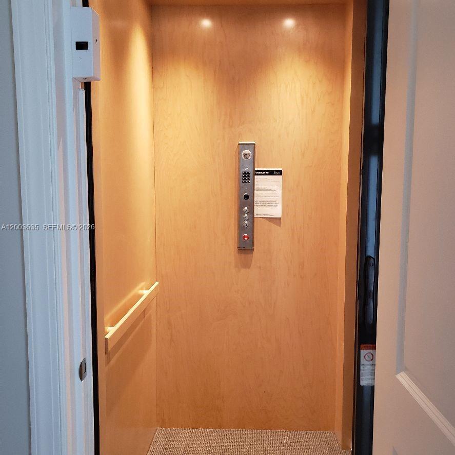 Boca Flores - Residential Lease