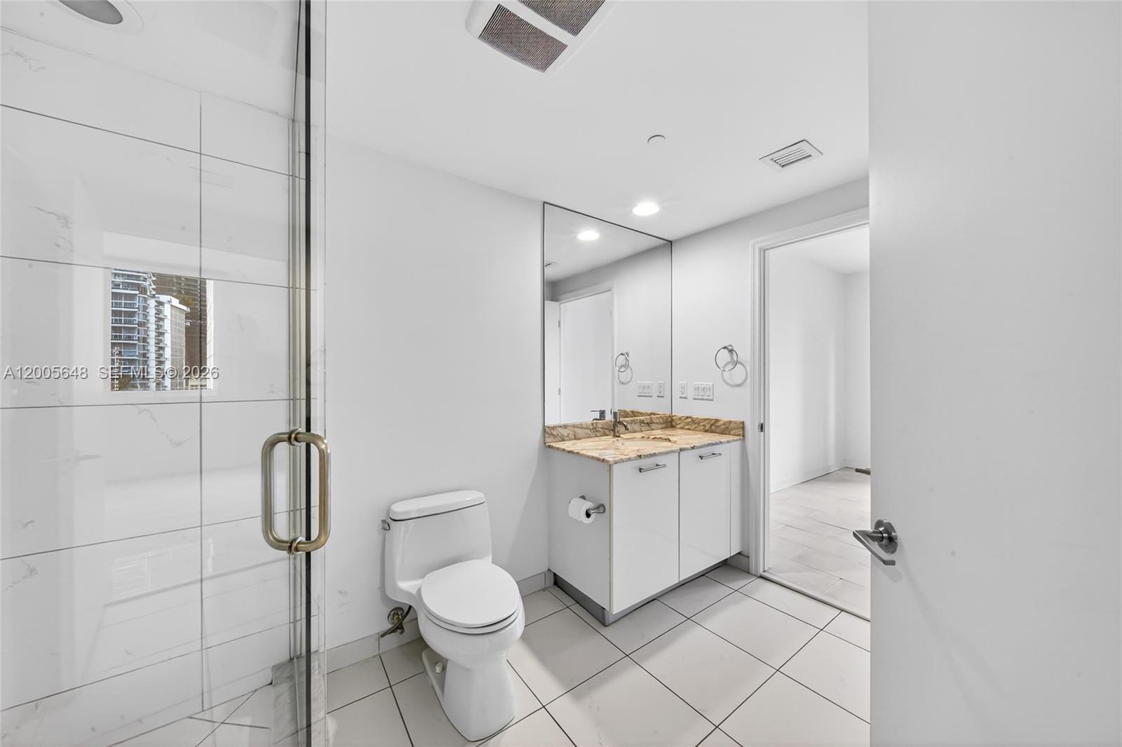 500 BRICKELL EAST CONDO - Residential