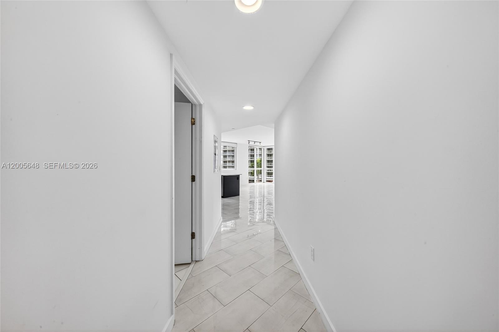 500 BRICKELL EAST CONDO - Residential