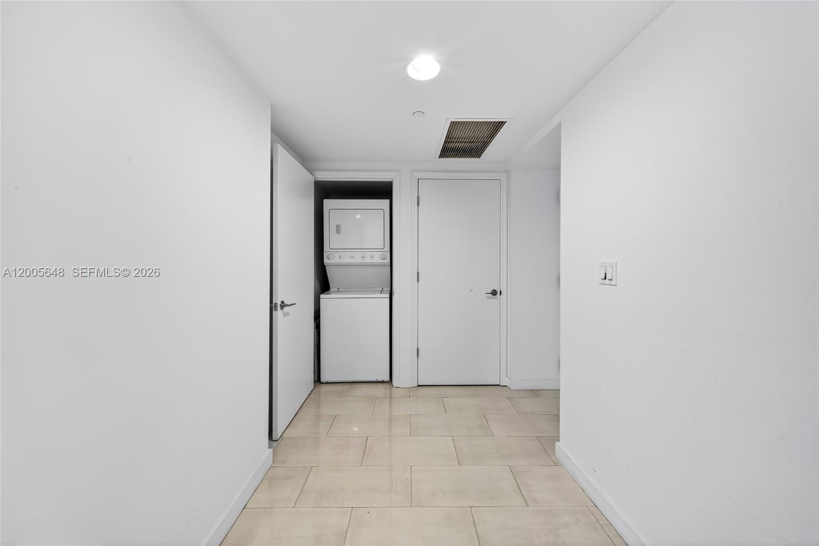 500 BRICKELL EAST CONDO - Residential