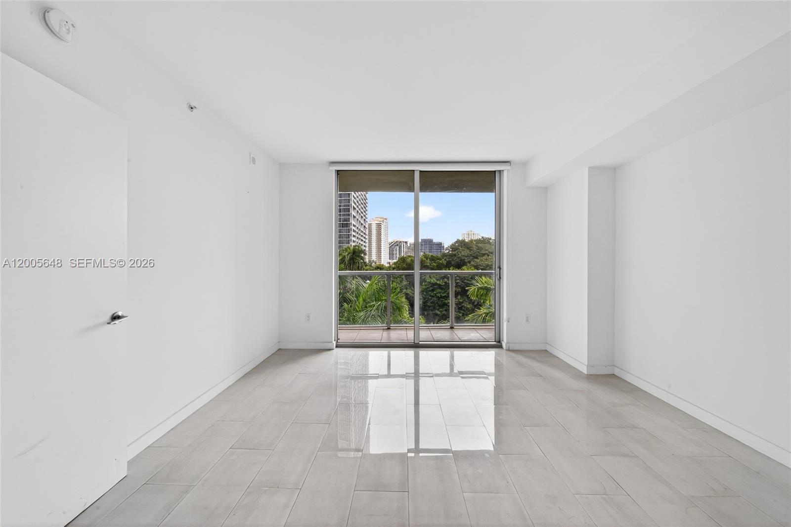 500 BRICKELL EAST CONDO - Residential