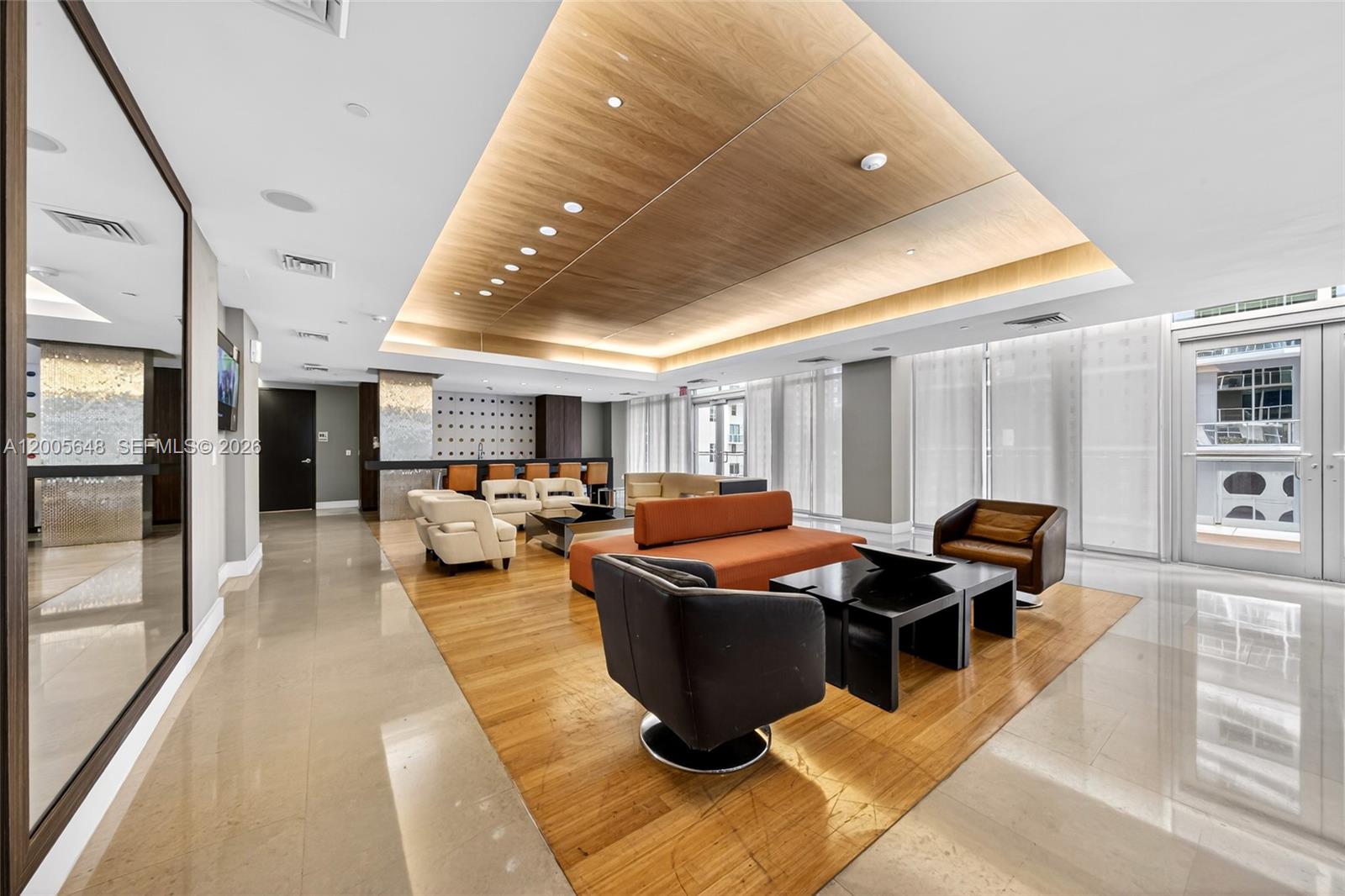 500 BRICKELL EAST CONDO - Residential