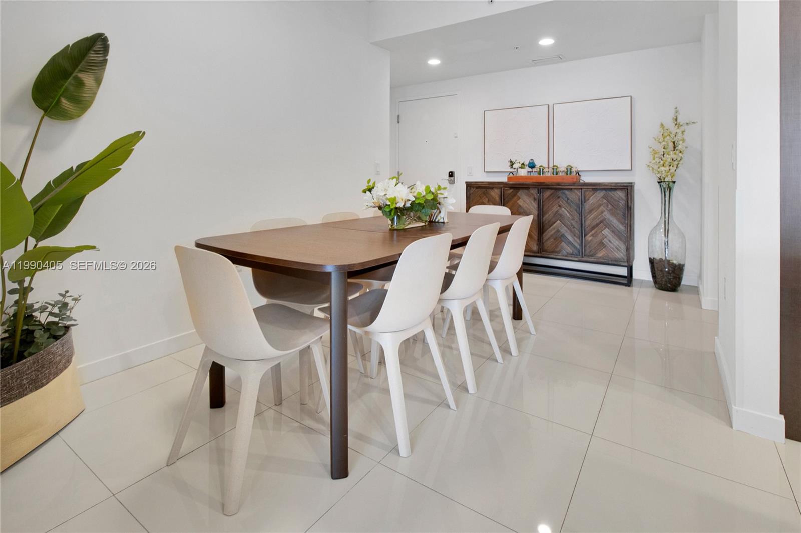 GRAND BAY COMMONS SOUTH - Residential