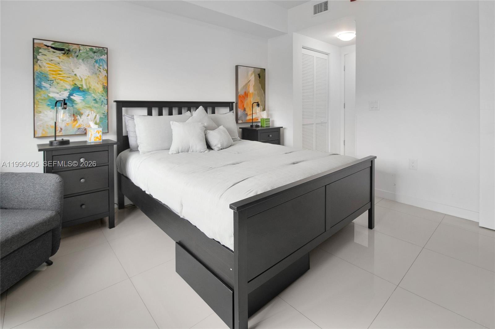 GRAND BAY COMMONS SOUTH - Residential