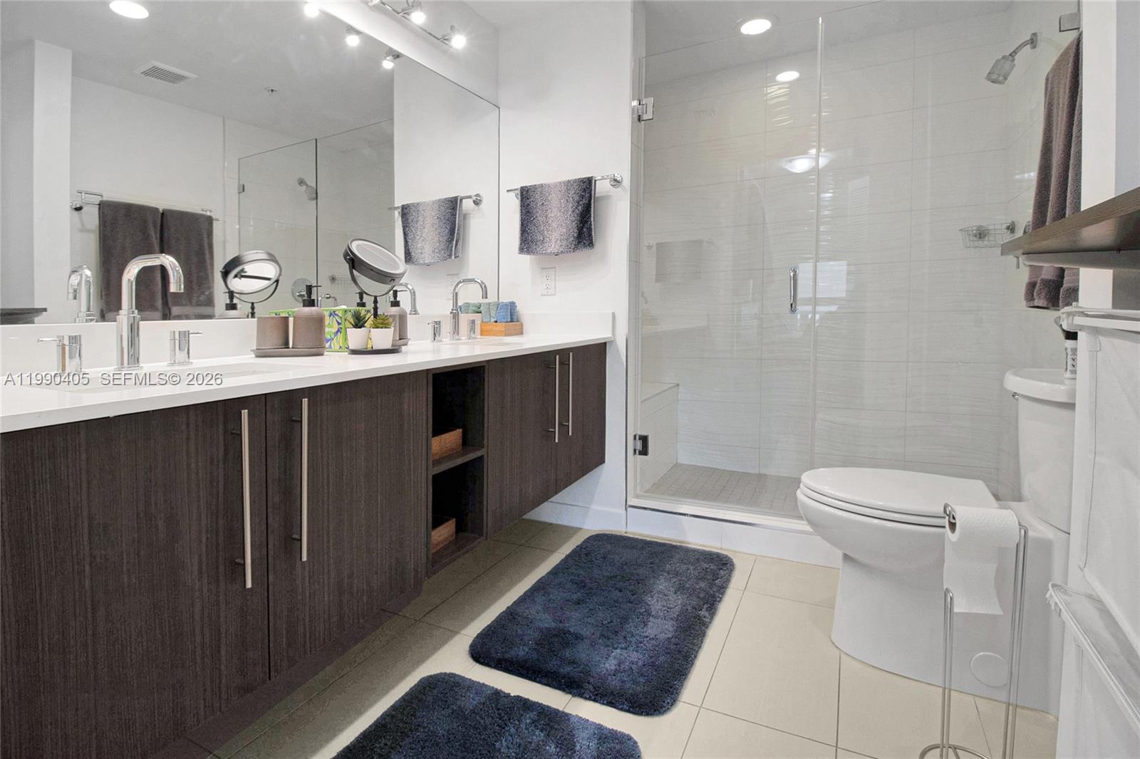 GRAND BAY COMMONS SOUTH - Residential