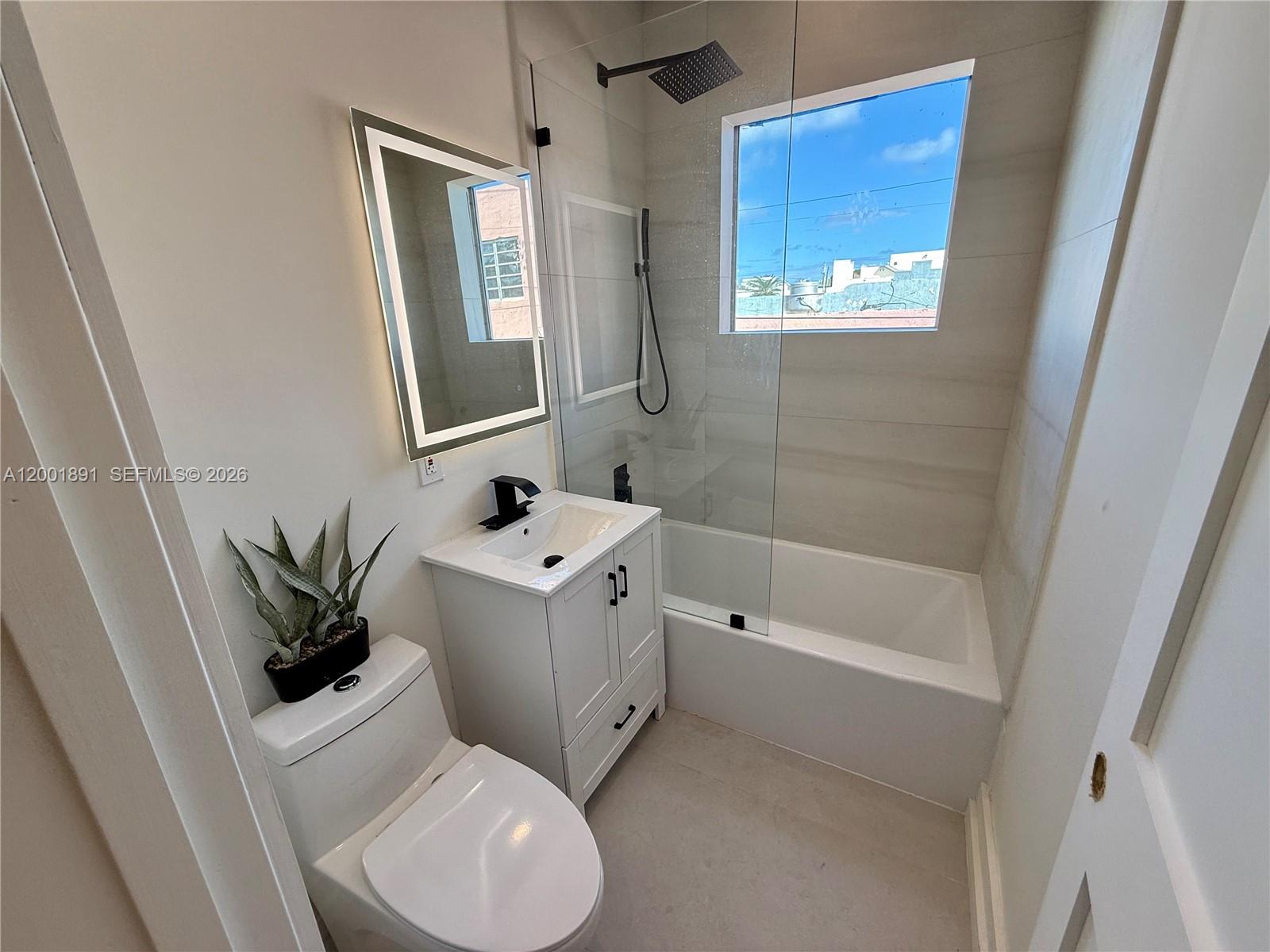 COMMERCIAL SUB - Residential Lease