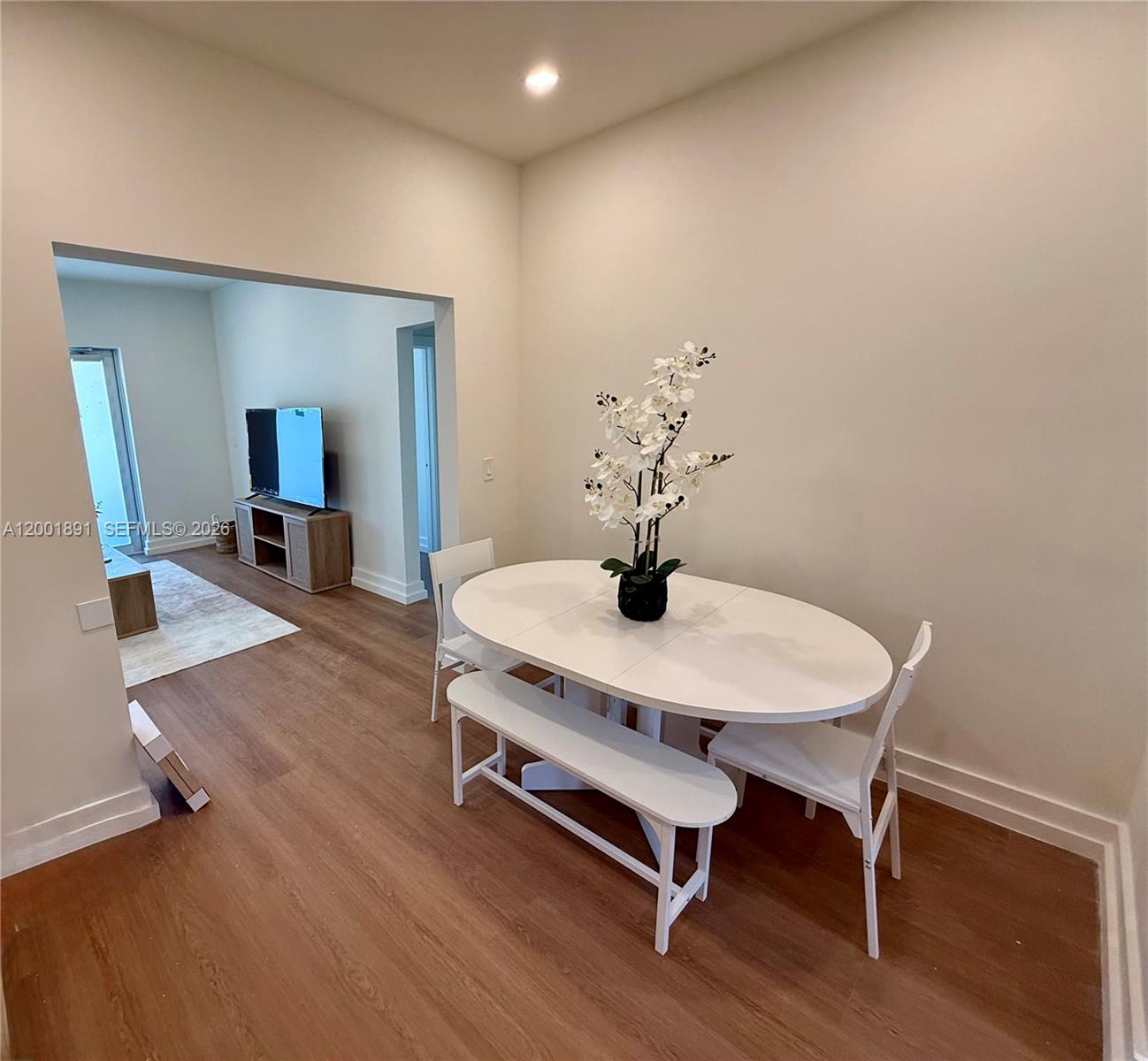 COMMERCIAL SUB - Residential Lease