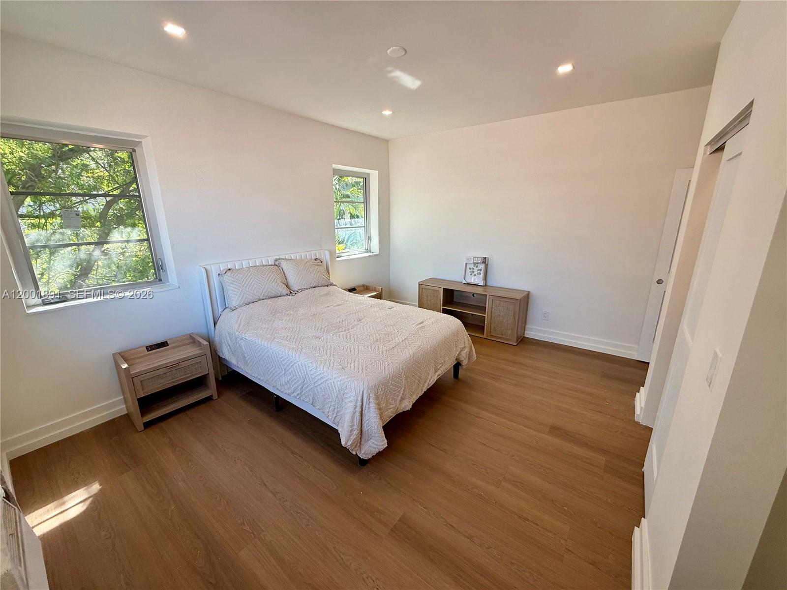 COMMERCIAL SUB - Residential Lease