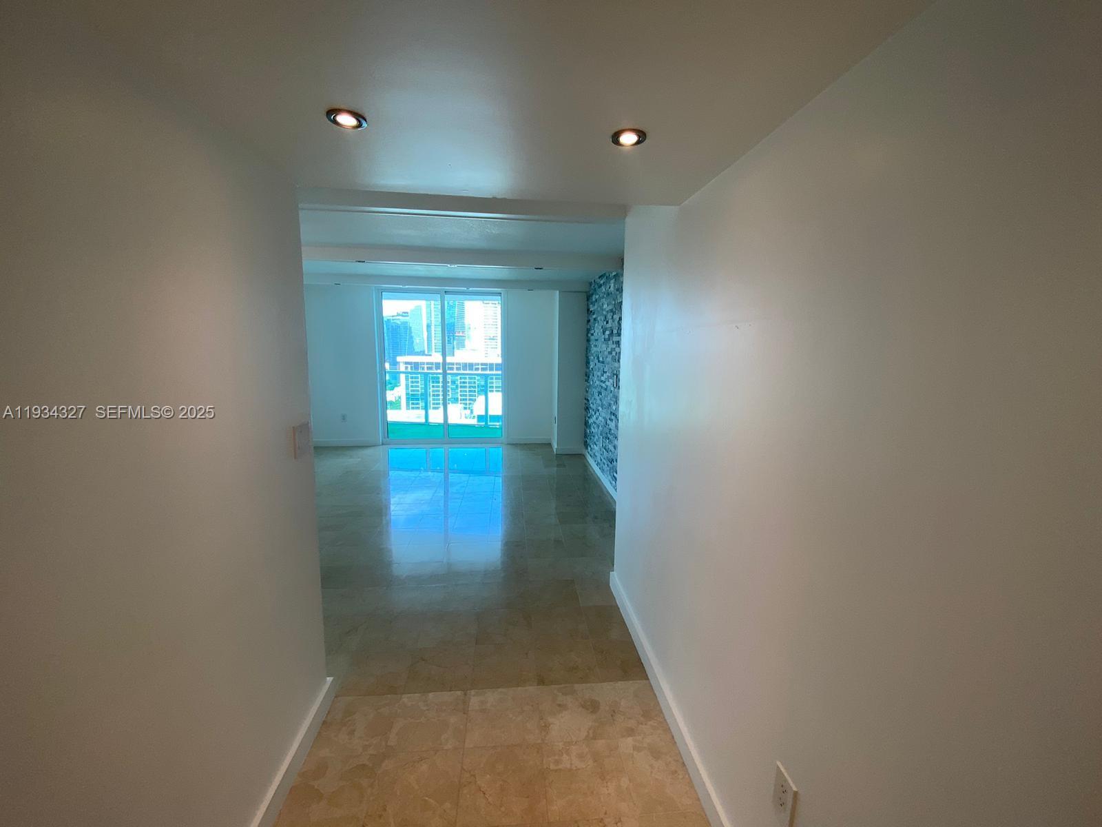 SKYLINE ON BRICKELL CONDO - Residential