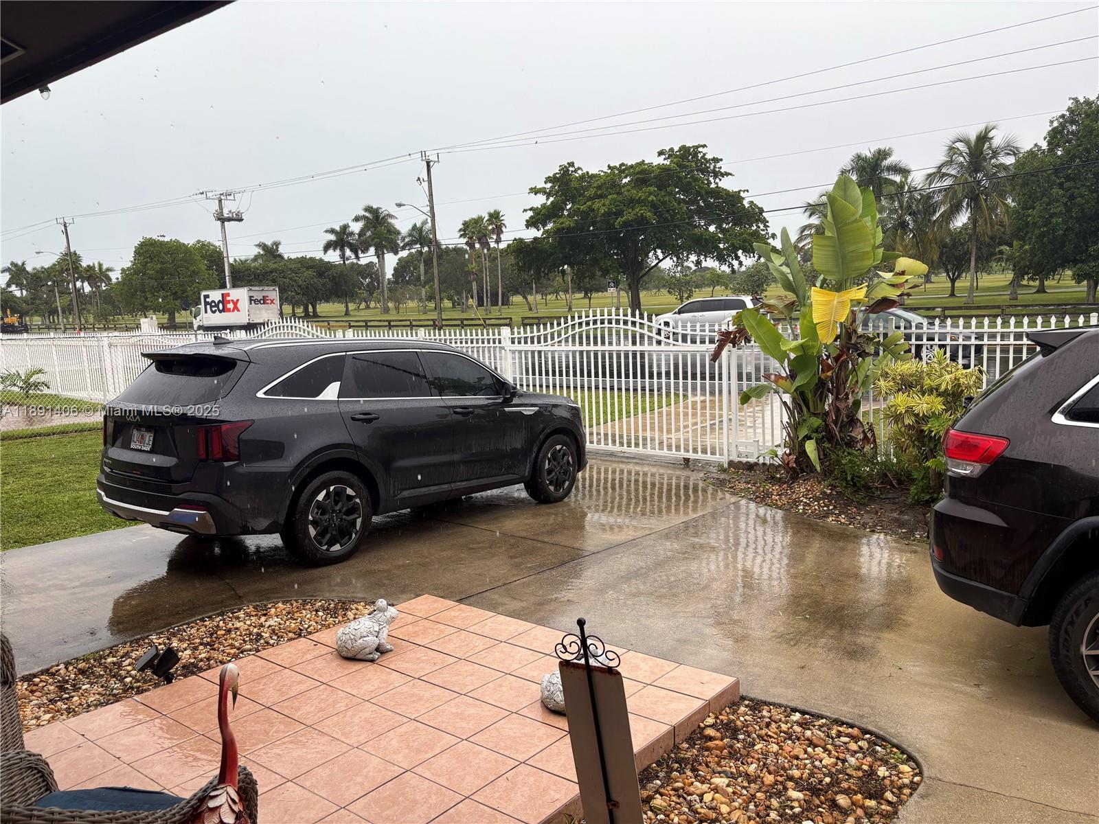 MEADOW WOOD MANOR SEC 3 - Residential