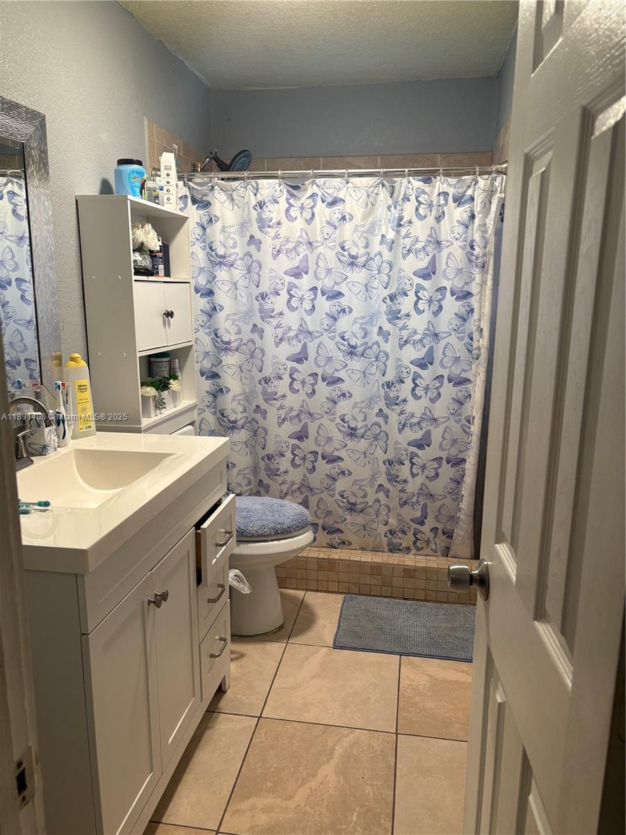 MEADOW WOOD MANOR SEC 3 - Residential