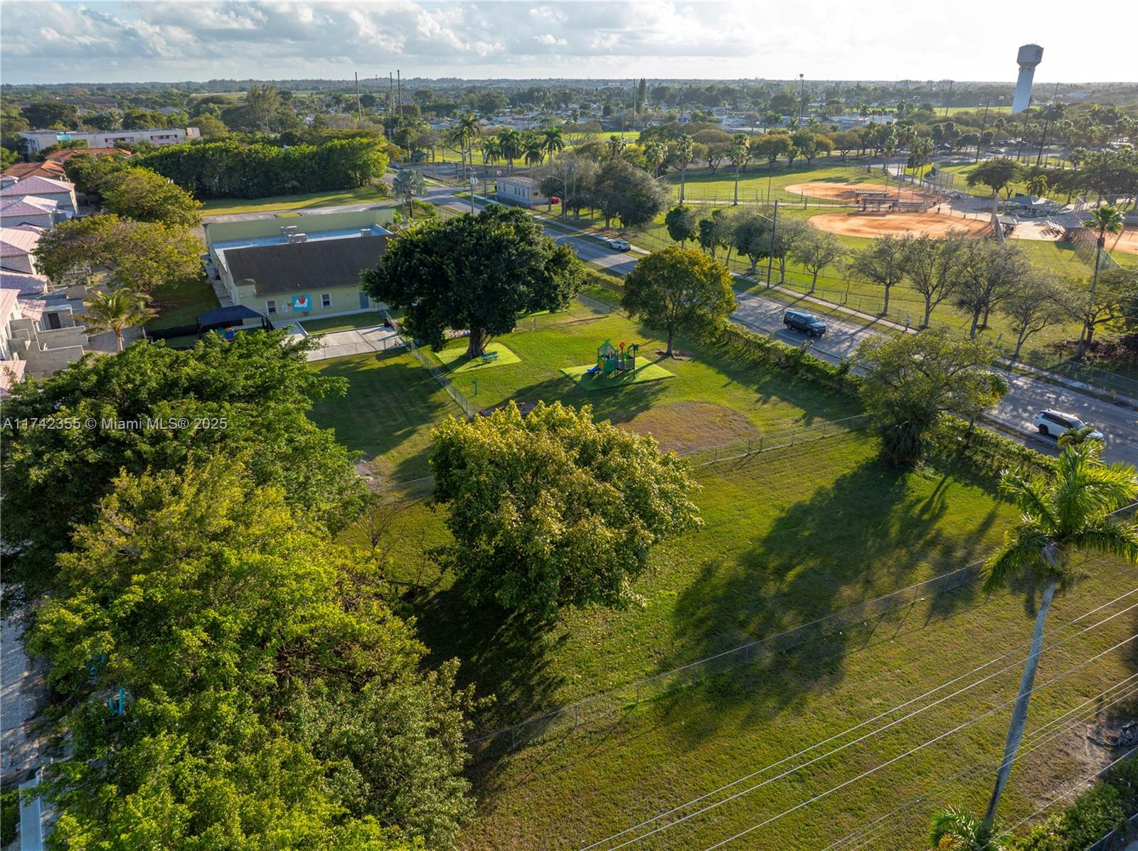 MIAMI LAND & DEVELOPMENT - Land