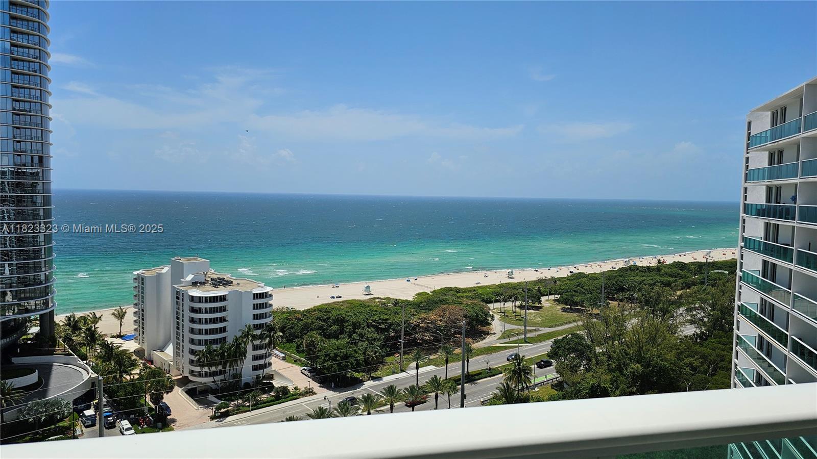 Rental Property at 100 Bayview Dr 2009, Sunny Isles Beach, Miami-Dade County, Florida - Bedrooms: 1 
Bathrooms: 2  - $2,800 MO.