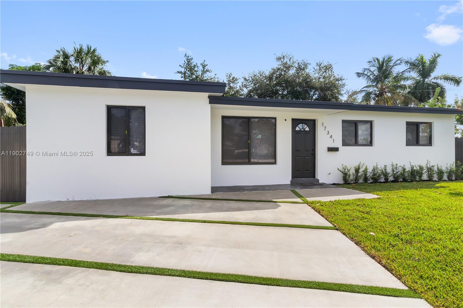CAROL CITY LAKE STEVEN ES - Residential Lease