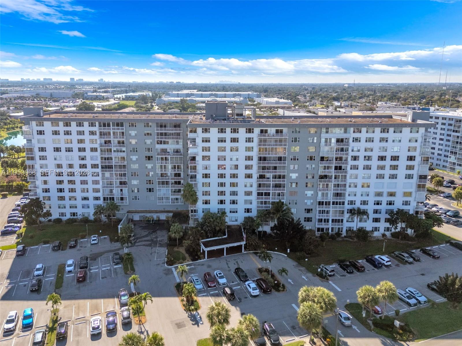 HILLCREST EAST NO 25 COND - Residential