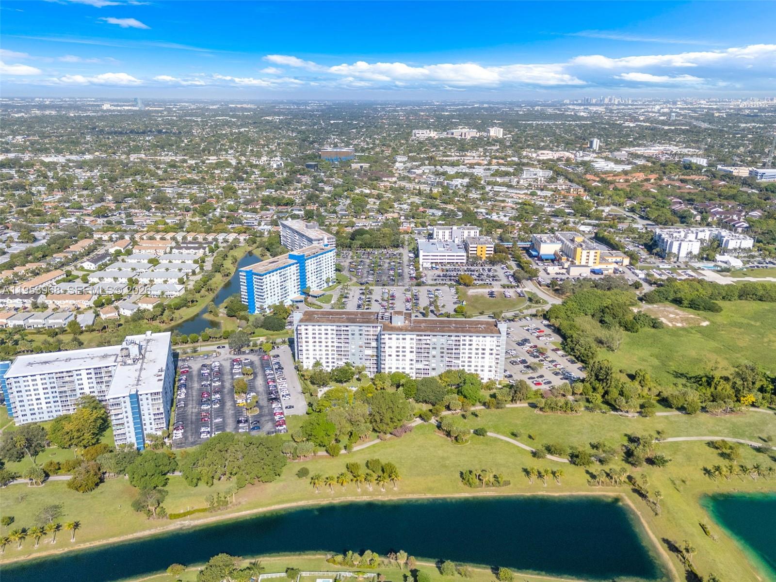 HILLCREST EAST NO 25 COND - Residential