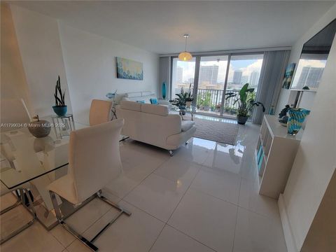 3703 NE 166th St 808 North Miami Beach FL 33160