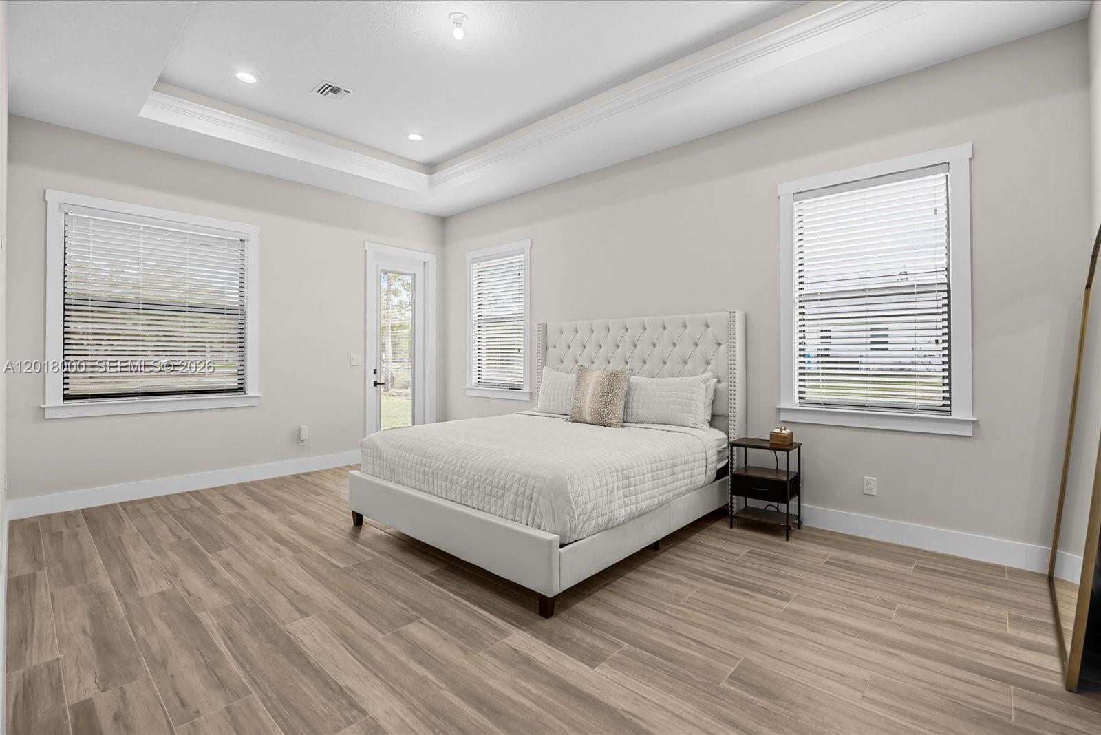 PINE HOLLOW UNITS THREE & - Residential