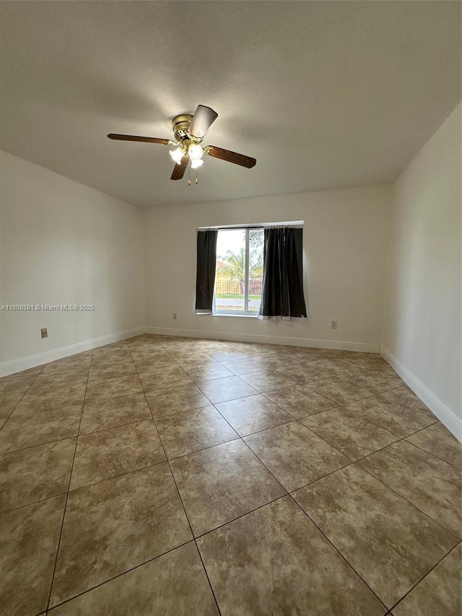 CINNAMON PLACE II - Residential