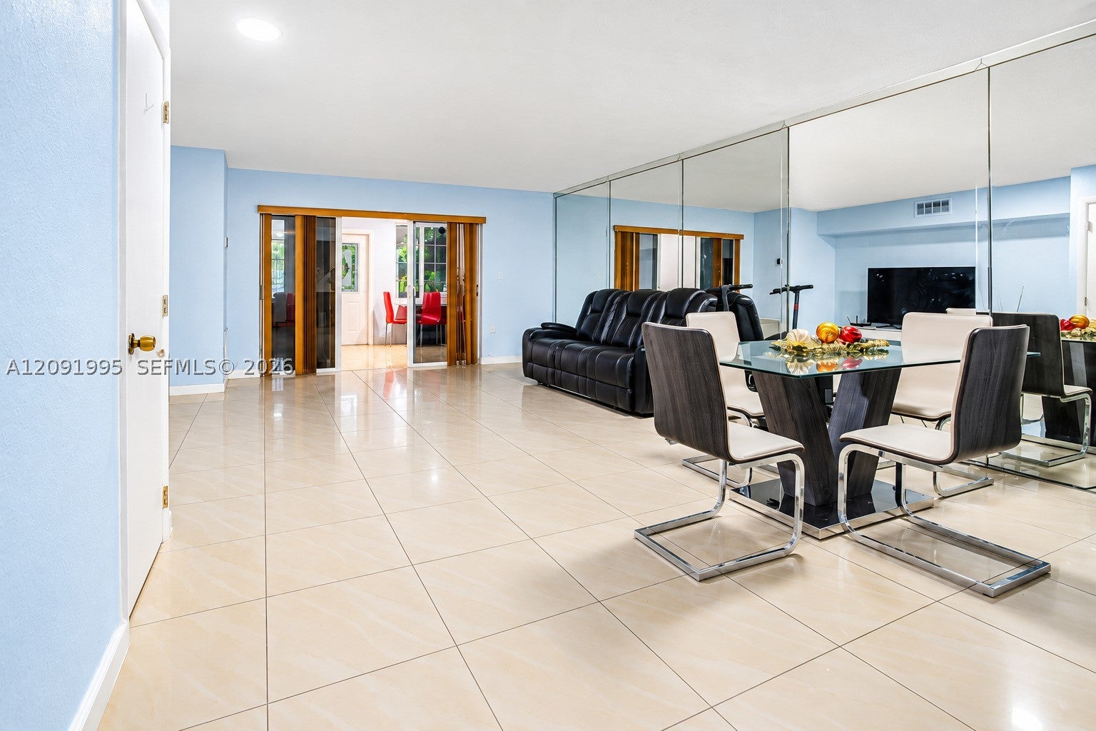 7000 W 15th Ct, Hialeah, FL, 33014/$400,000 3 7000 W 15th Ct