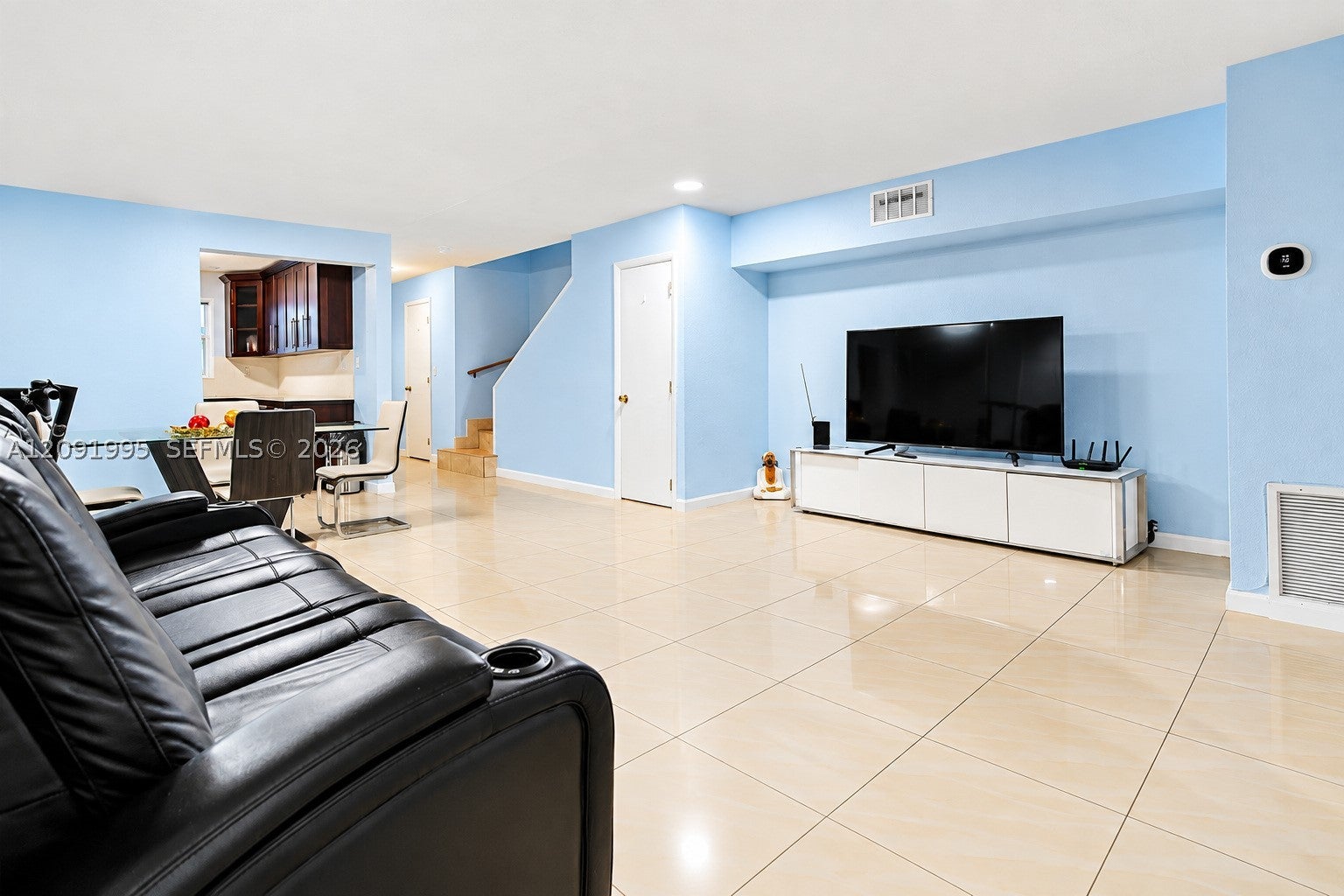 7000 W 15th Ct, Hialeah, FL, 33014/$400,000 4 7000 W 15th Ct