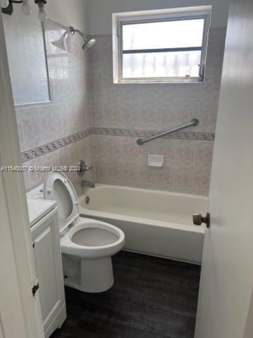 CENTRAL PARK - Residential Lease