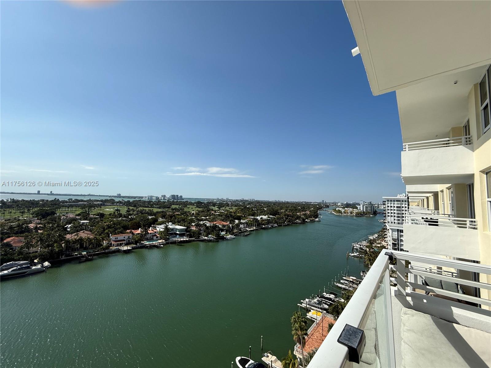 5600 Collins Ave 16G