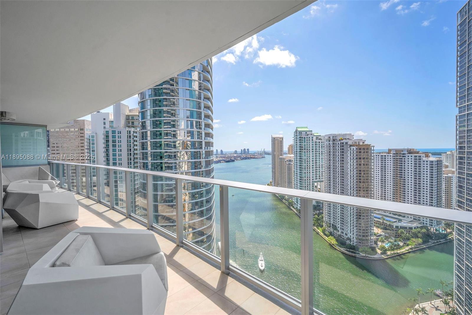 200 Biscayne Boulevard Way 3607