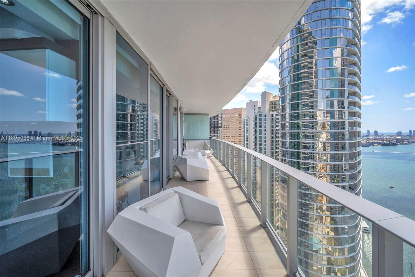 200 Biscayne Boulevard Way 3607
