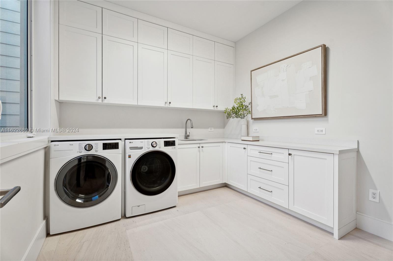 SOUTH MITCHELL MANORS - Residential