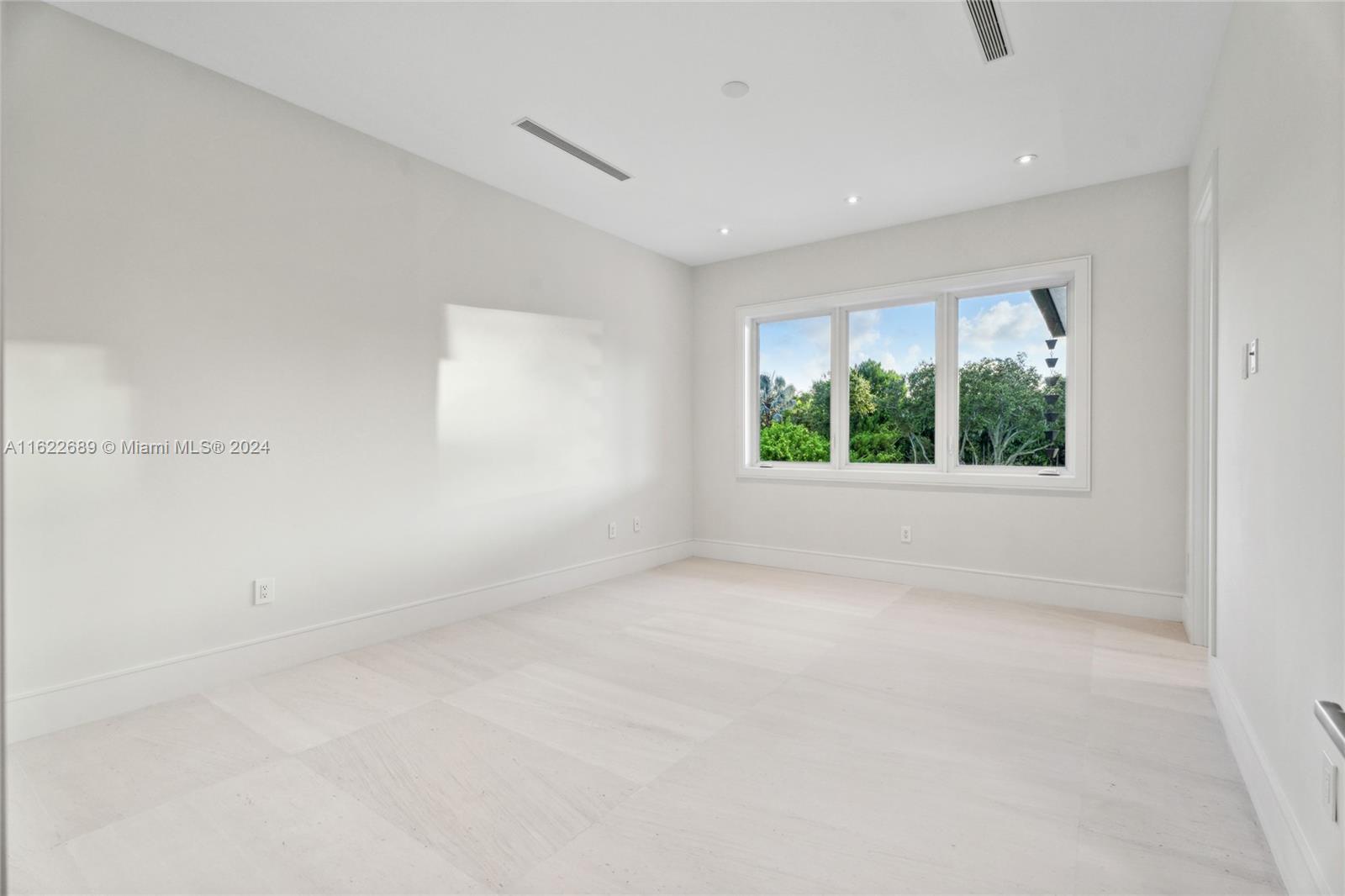 SOUTH MITCHELL MANORS - Residential