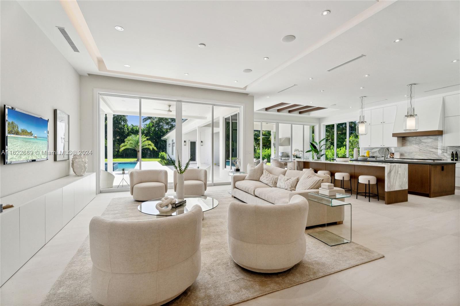 SOUTH MITCHELL MANORS - Residential