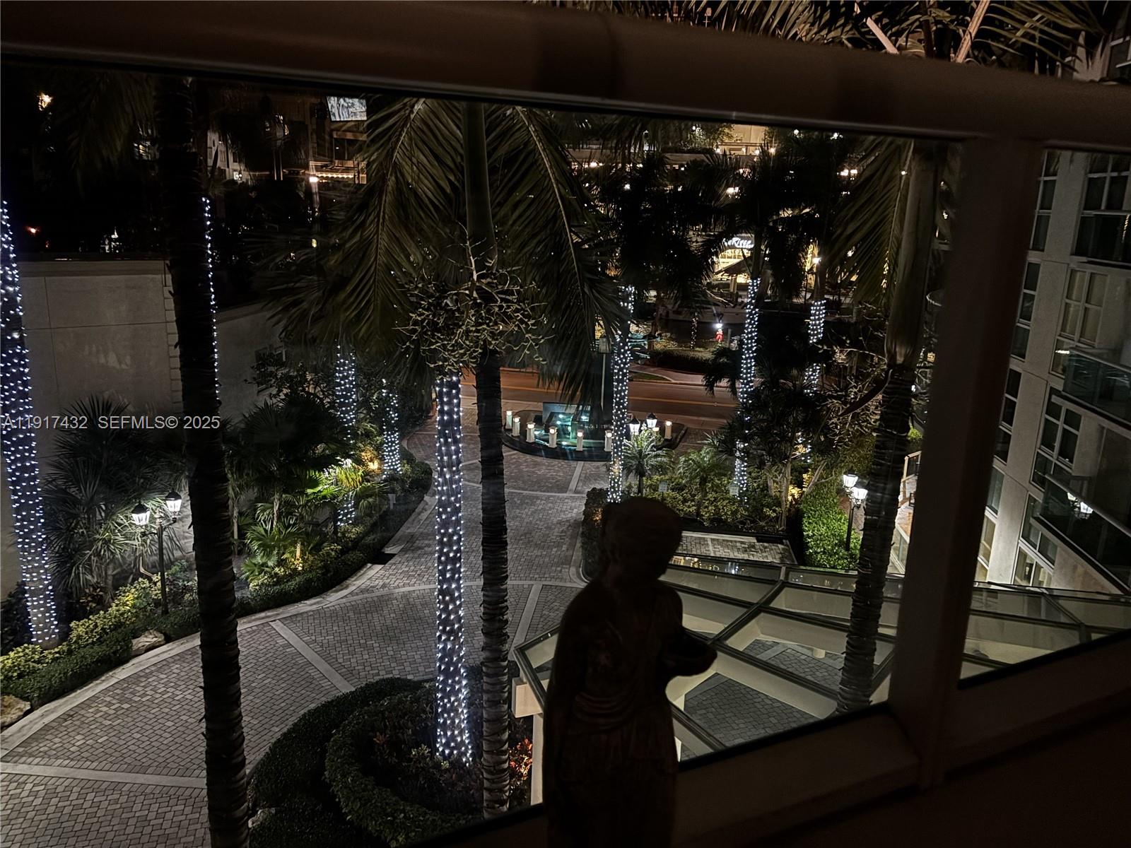 347 N New River Dr E 411