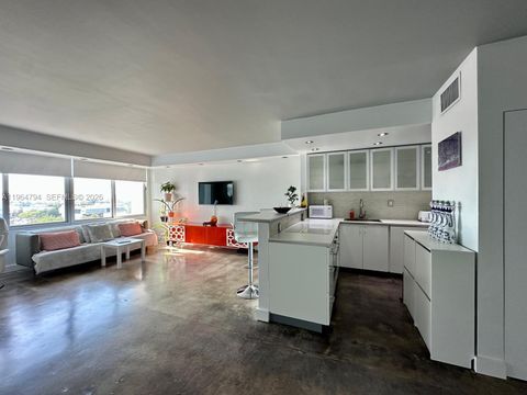 1000 West Ave 932 Miami Beach FL 33139